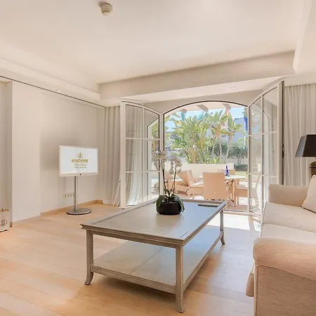 Apartment Las Dunas Suites & Apartments Estepona